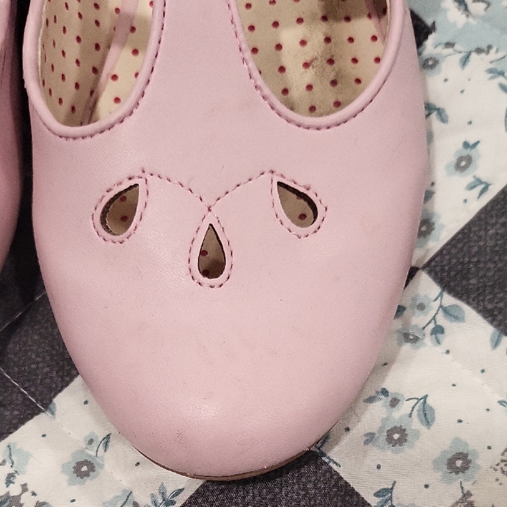 GUC: Mary Jane Flats in Light Pink by - Picture 3 of 14